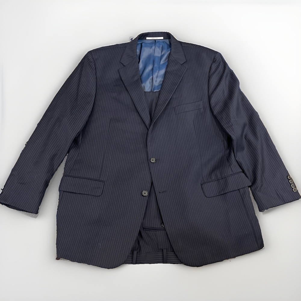Hickey Freeman Navy Flannel Pinstripe Suit 48R 44x30 Made in USA Milburn II